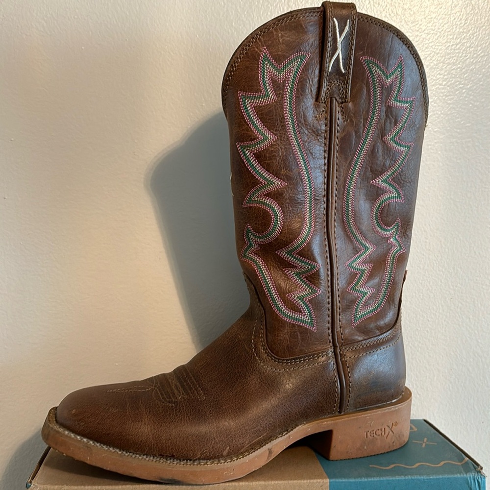 Twisted X tall cowboy boots size 6